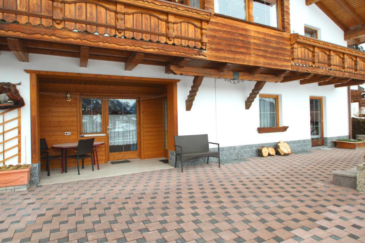 Ferienwohnung Tschiderer Ladis Exterior foto